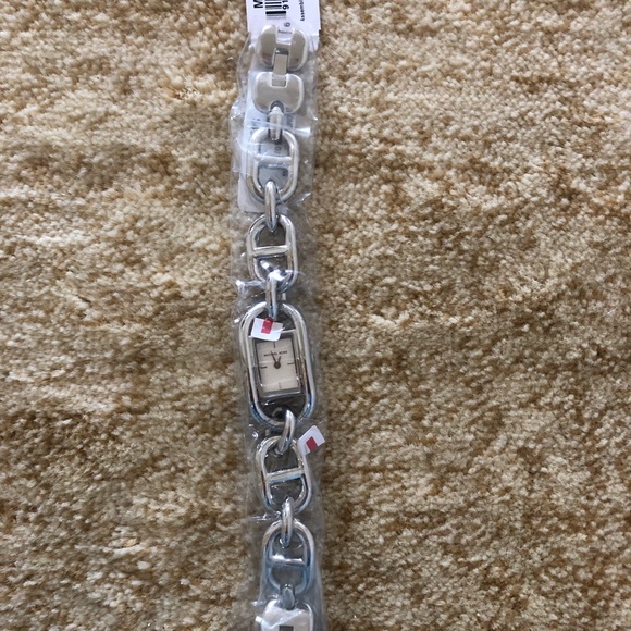 Michael Kors Silver Watch - Picture 3 of 6